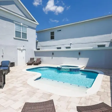 Luxurious Pool Home Overlooking Golf Course